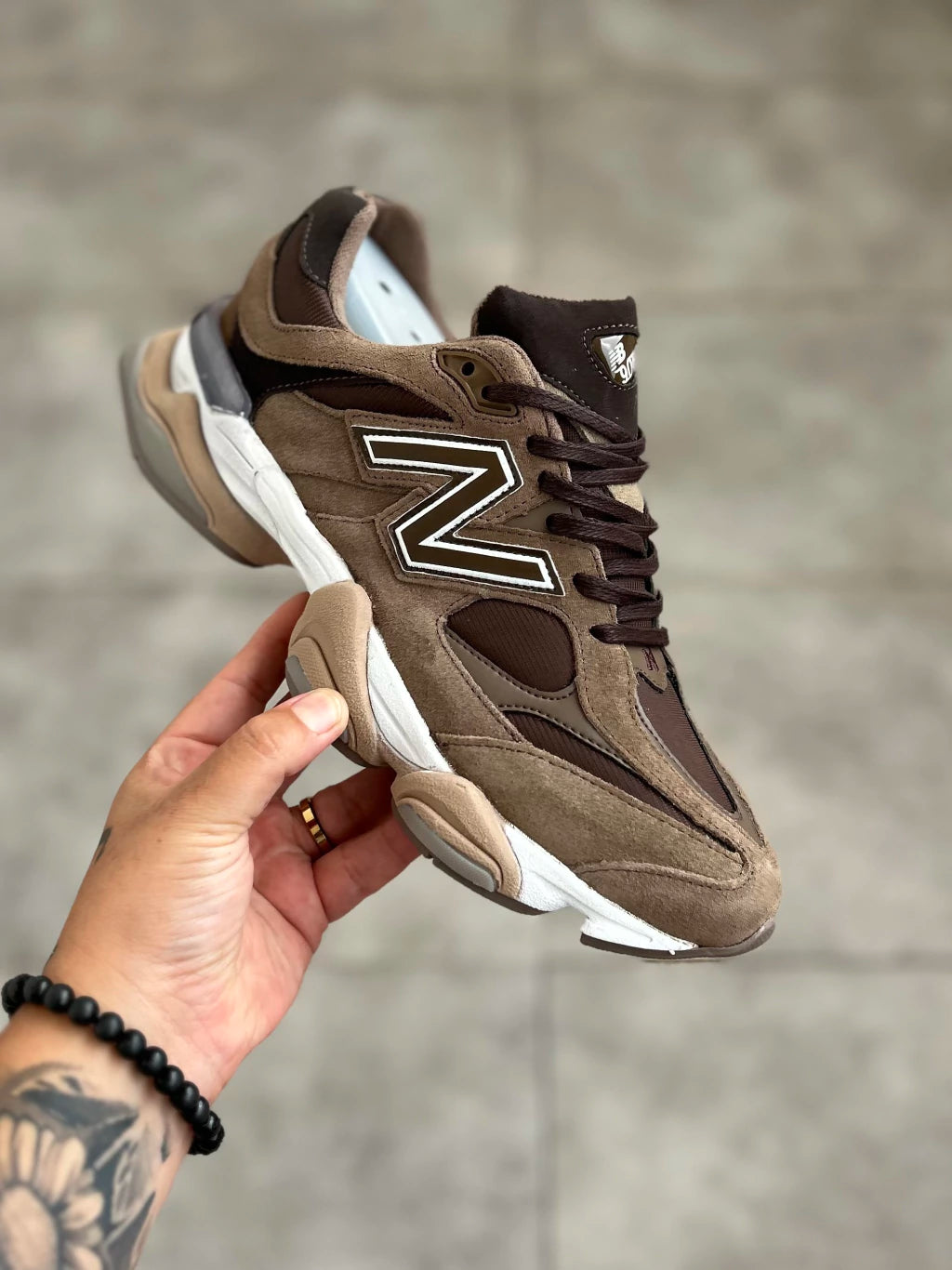 NEW BALANCE 9060