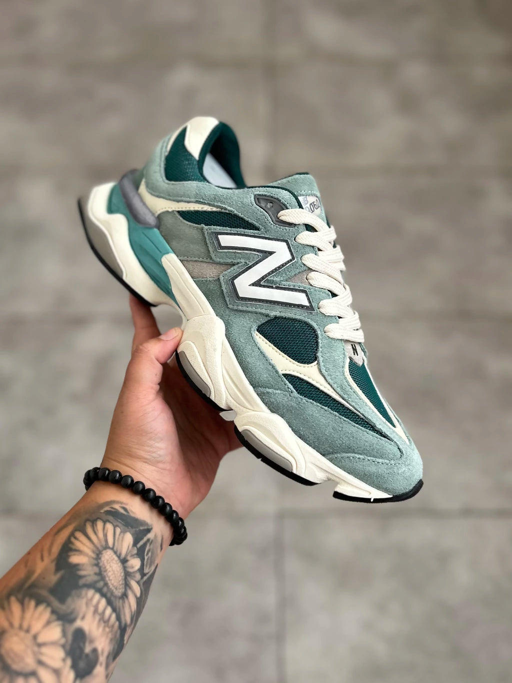New Balance 9060 - Verde Escuro