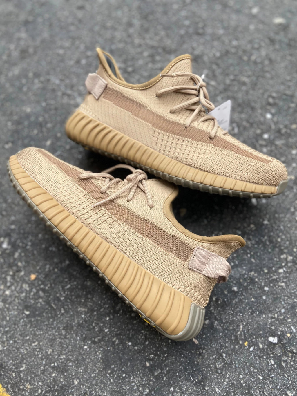 Adidas Yeezy Boost 350 V2 - Mocha - Importado