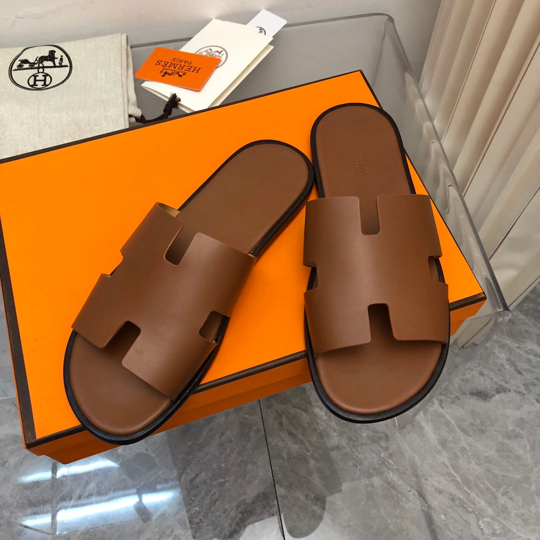 Hermes Izmir Sandal Gold Smooth Calfskin Leather ( Pronta entrega )