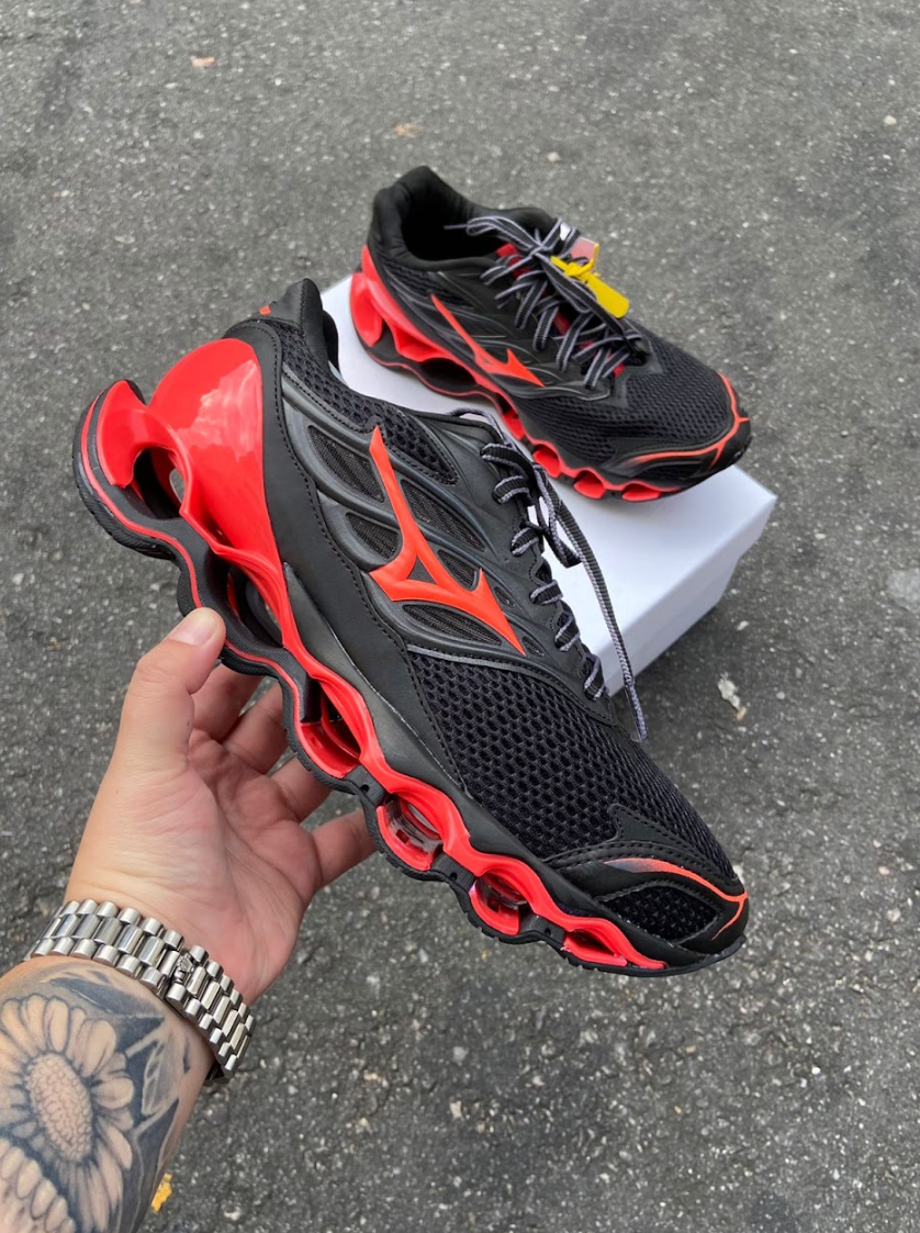 Mizuno Prophecy 11 S - Preto e Vermelho
