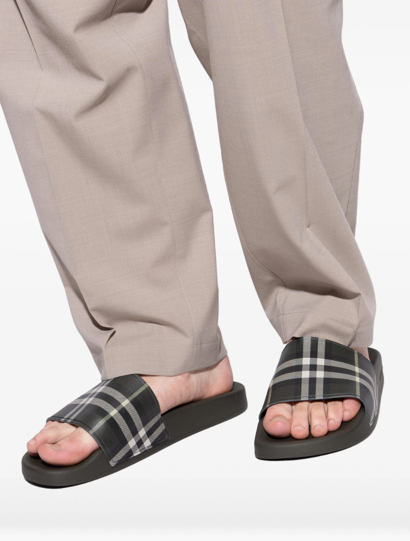 Burberry - Slide xadrez