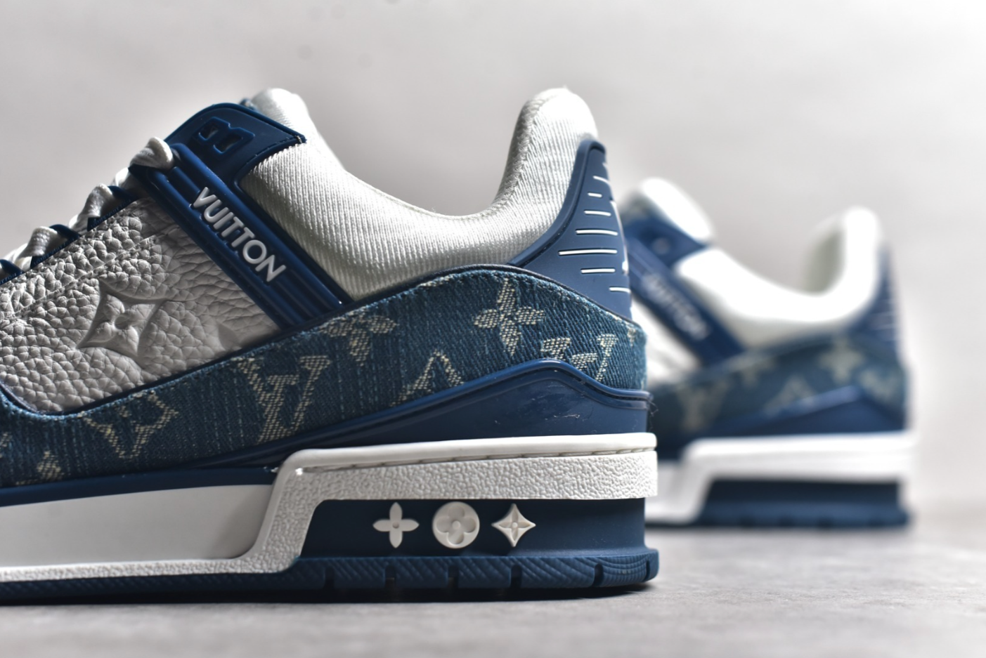 Louis Vuitton Trainer - Azul
