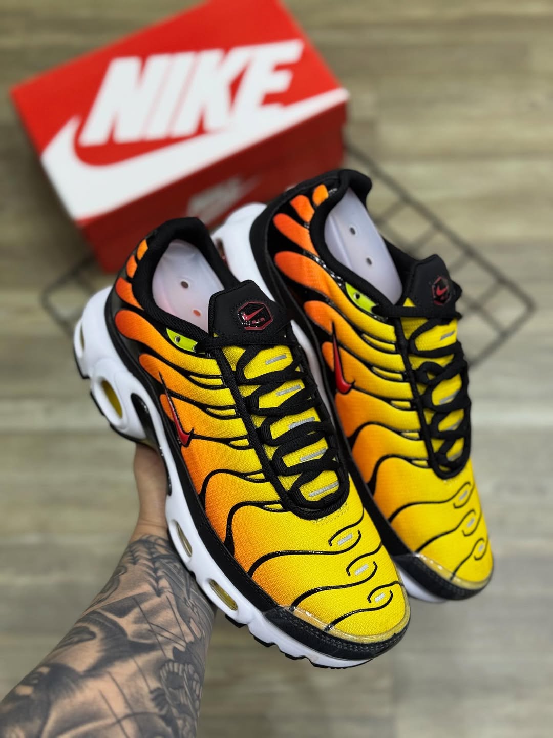 Nike Air Max TN Plus - Sunset