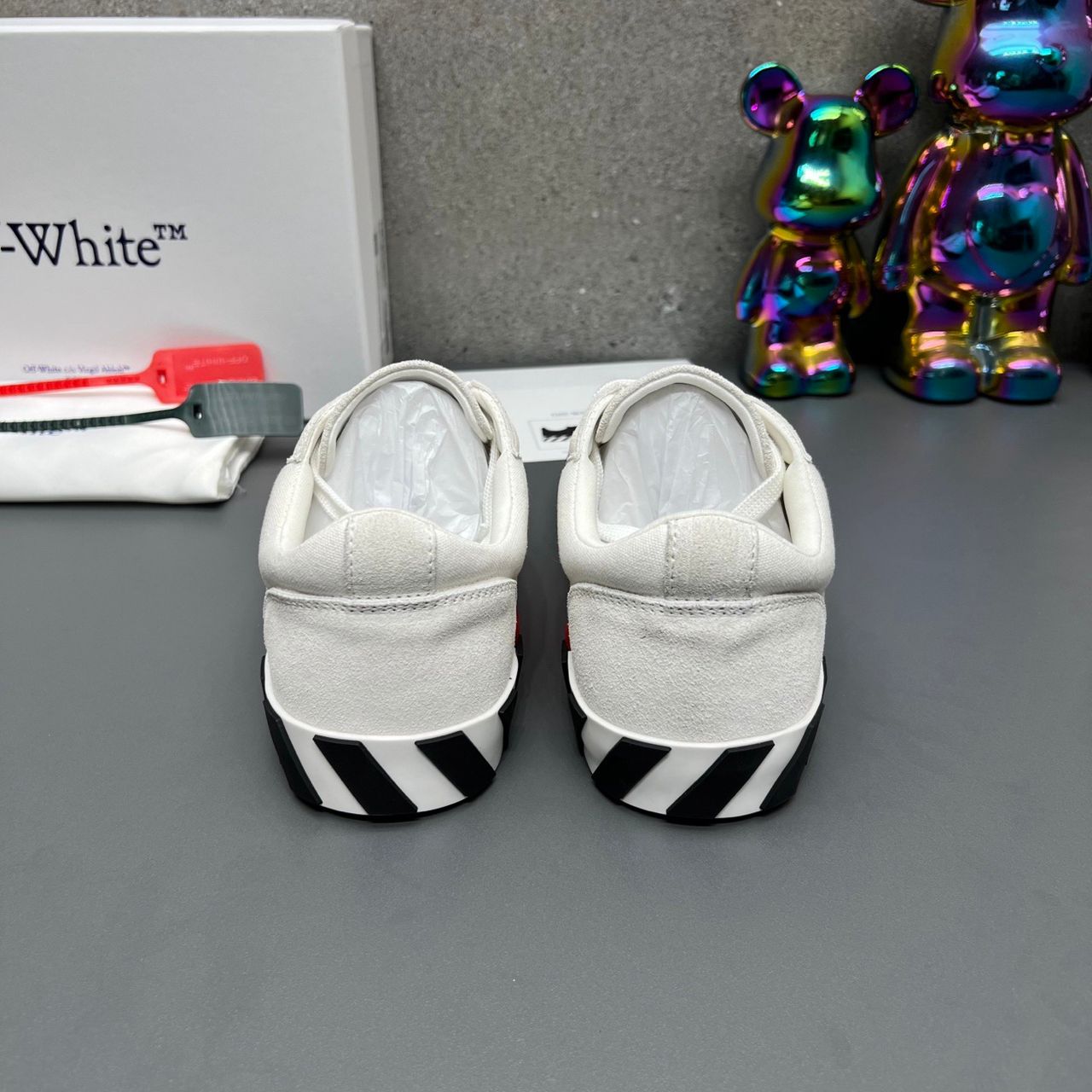 Off-White Vulcanized White Low Top Sneakers Canvas