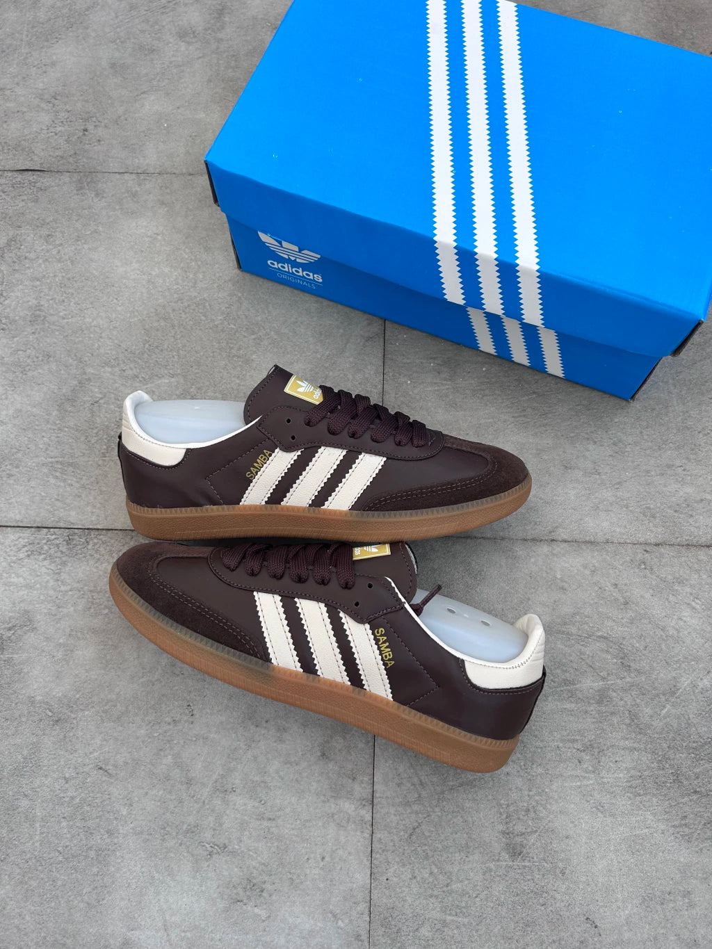 Adidas Samba - Couro Marrom