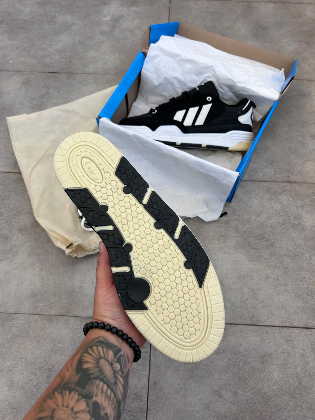 Adidas ADI2000 - Black