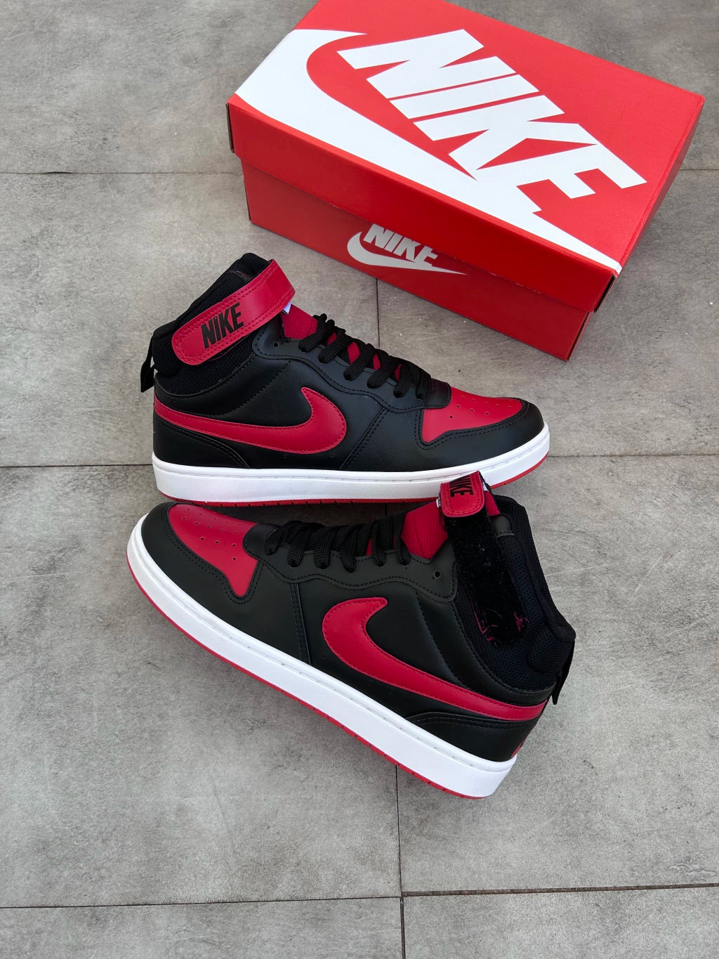 Nike Court Borough Mid 2