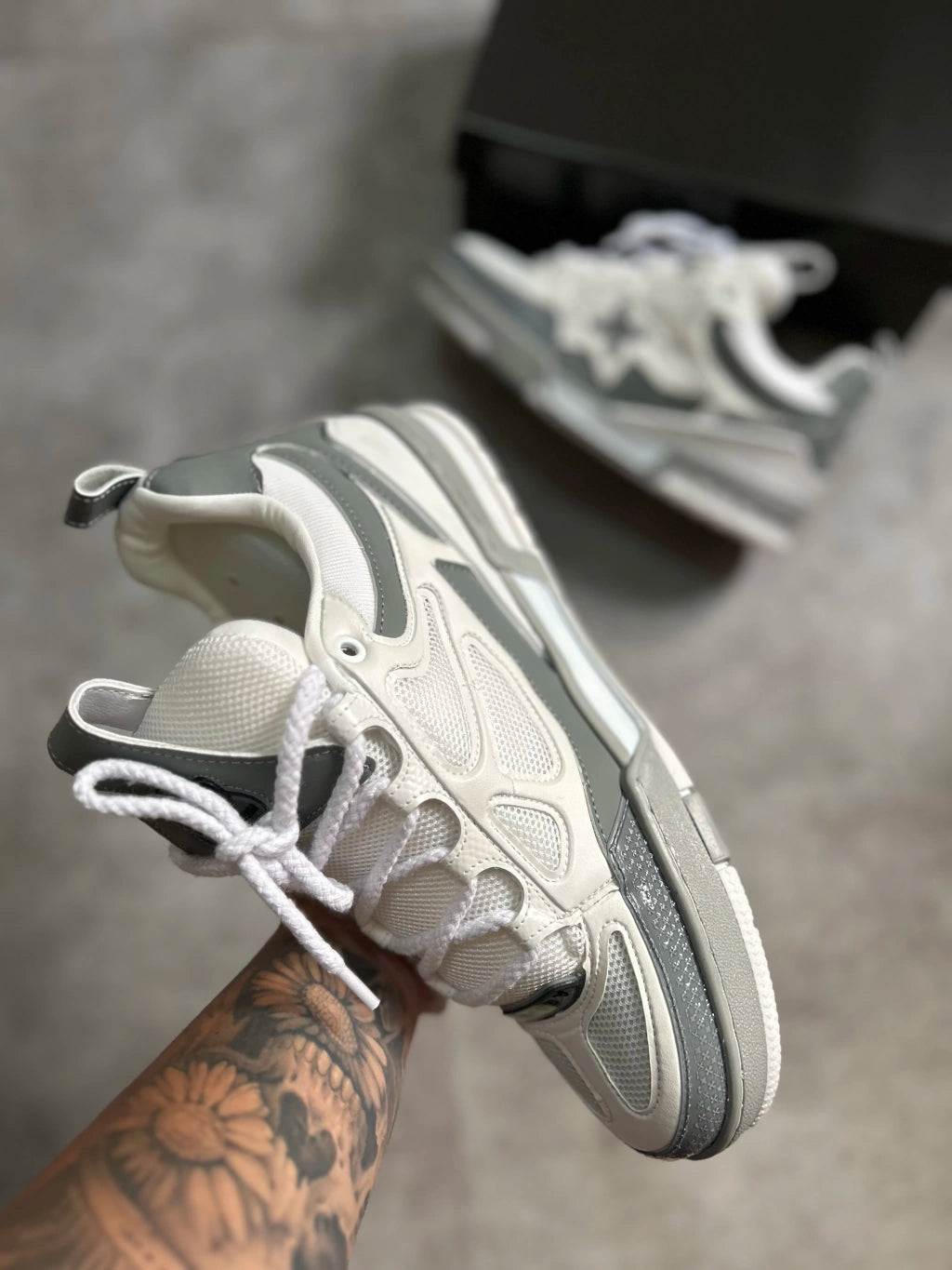 Louis Vuitton Skate - Cinza