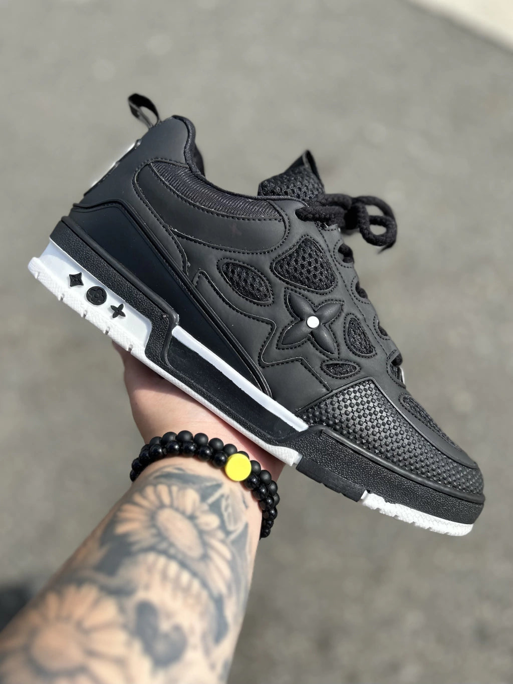 Louis Vuitton Skate - Black and White