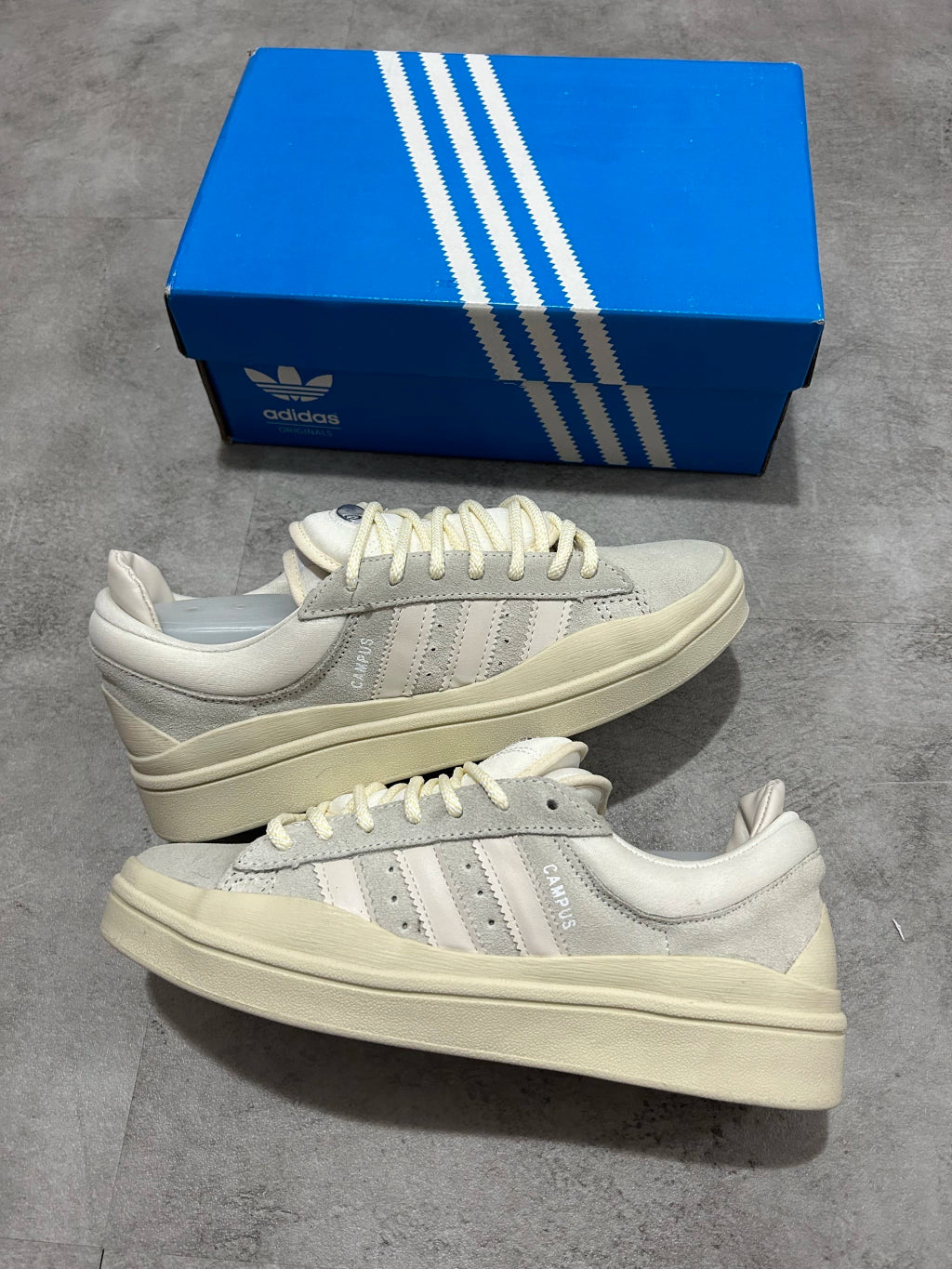 Adidas Bad Bunny x Campus - Off White