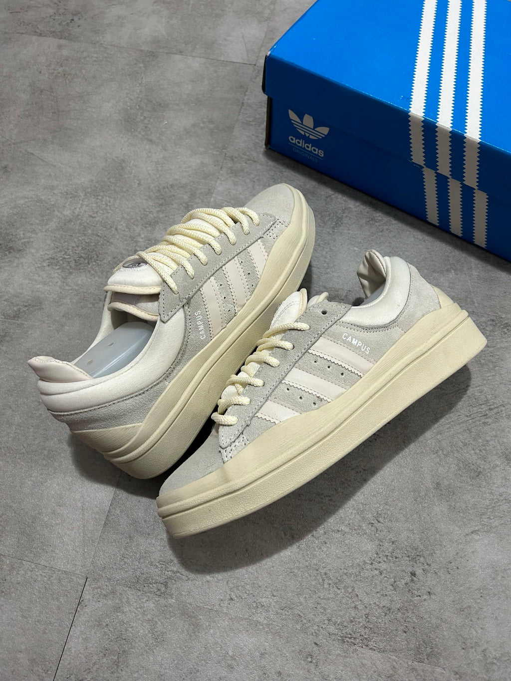 Adidas Bad Bunny x Campus - Off White