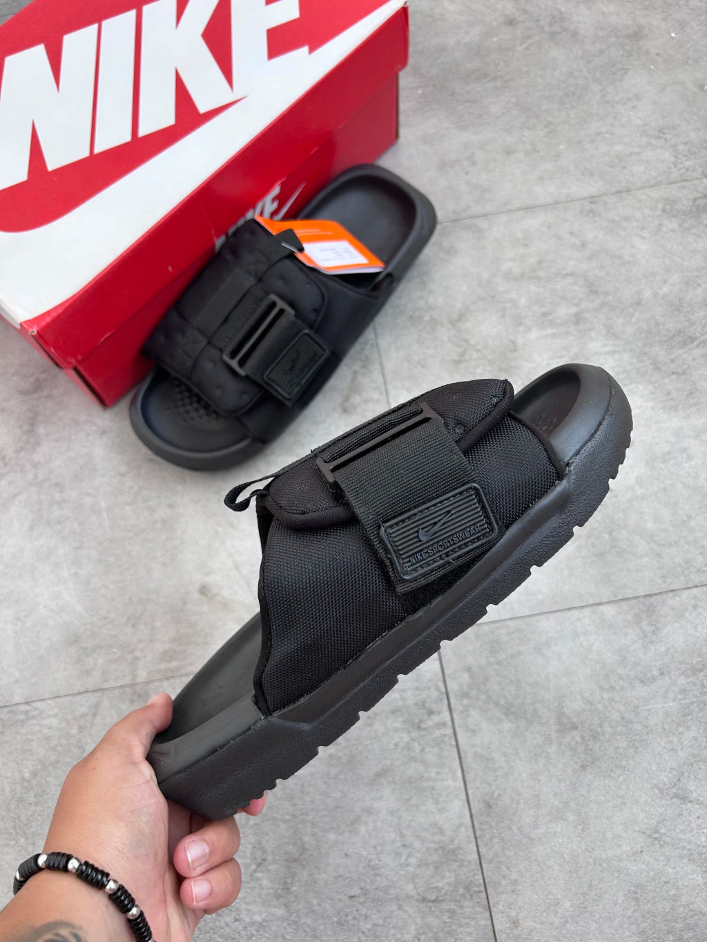 Chinelo Nike Asuna 3.0