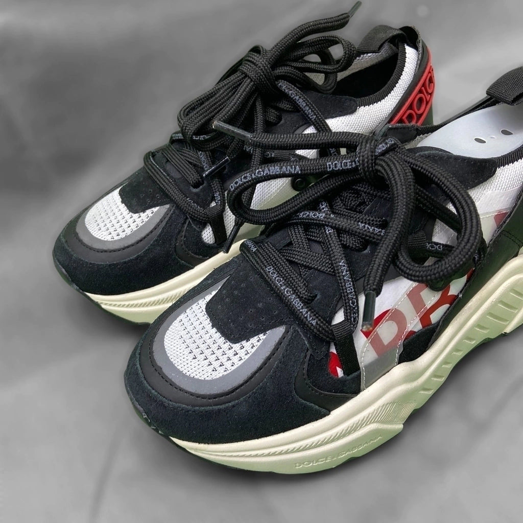 Dolce & Gabbana Daysmaster Milano - Branco, Preto e Vermelho