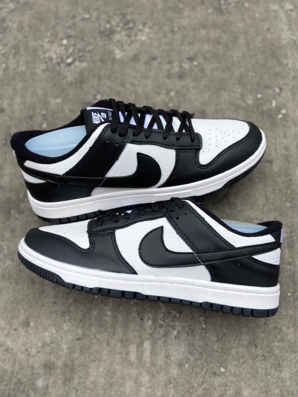 Nike Dunk Low - Panda