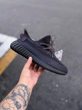 Adidas Yeezy Boost 350 V2 - Black Static - Importado