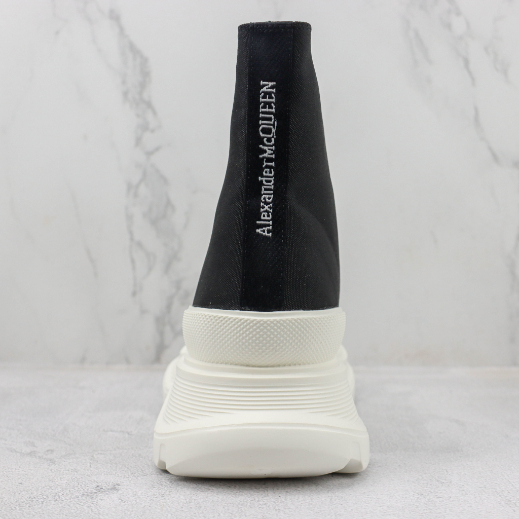 Alexander McQueen Men's Black Tread Slick Canvas Boot - Super Premium