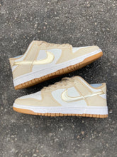 Nike Dunk - Dourado