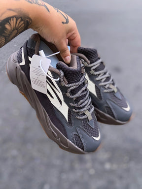 Adidas Yeezy 700 V2 - Geode