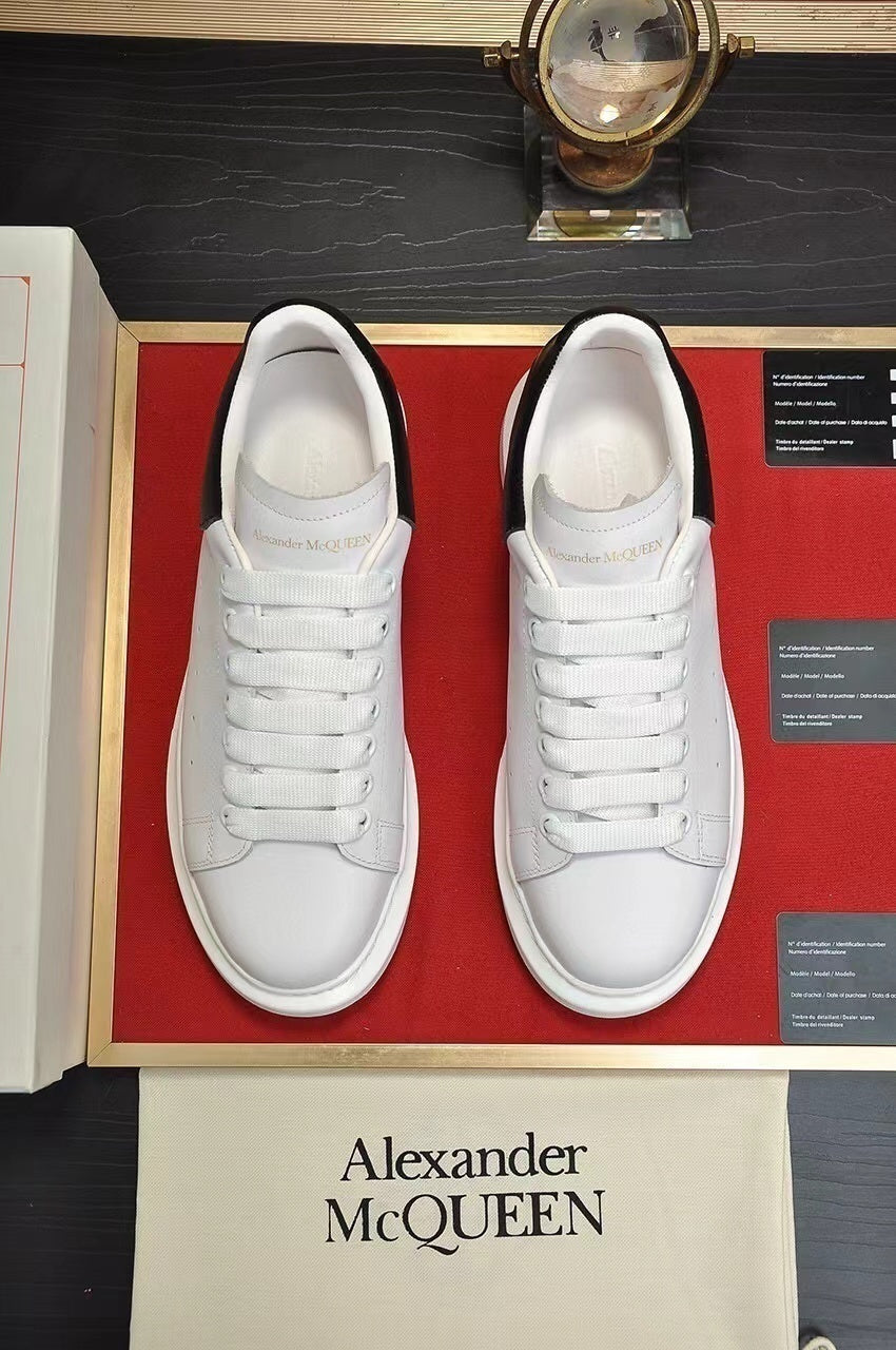 Alexander McQueen - Super Premium