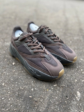 Adidas Yeezy 700 V2 - Utility Black