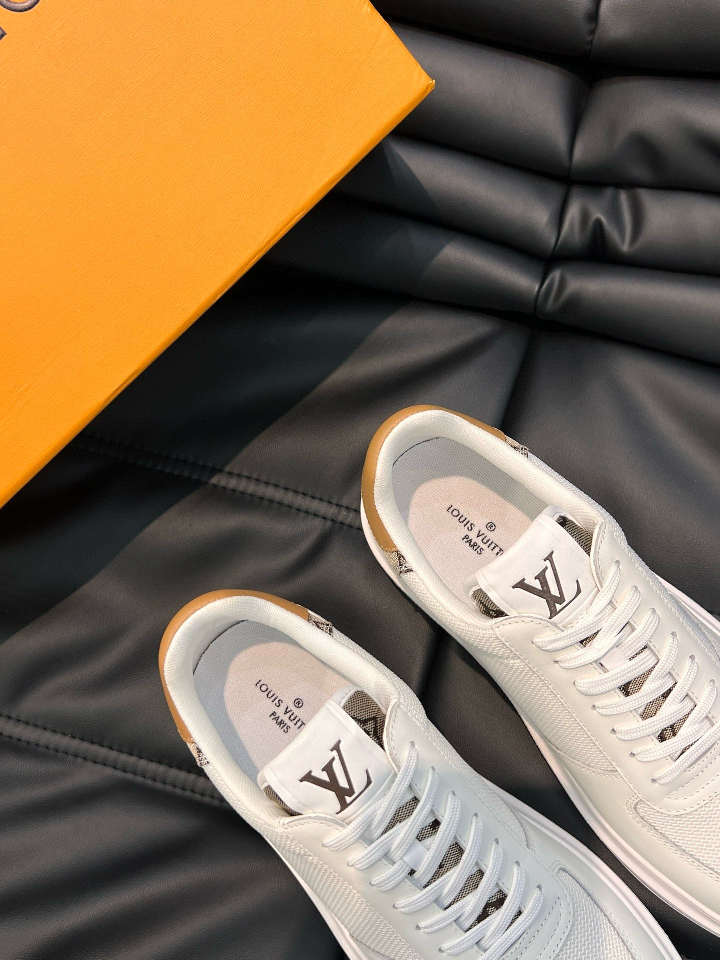 Beverly Hills LV White (Pronta entrega)