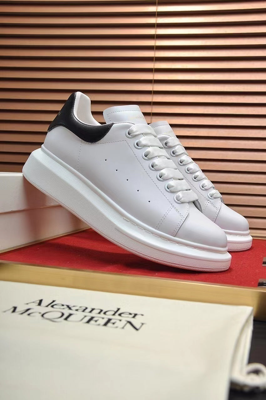 Alexander McQueen - Super Premium