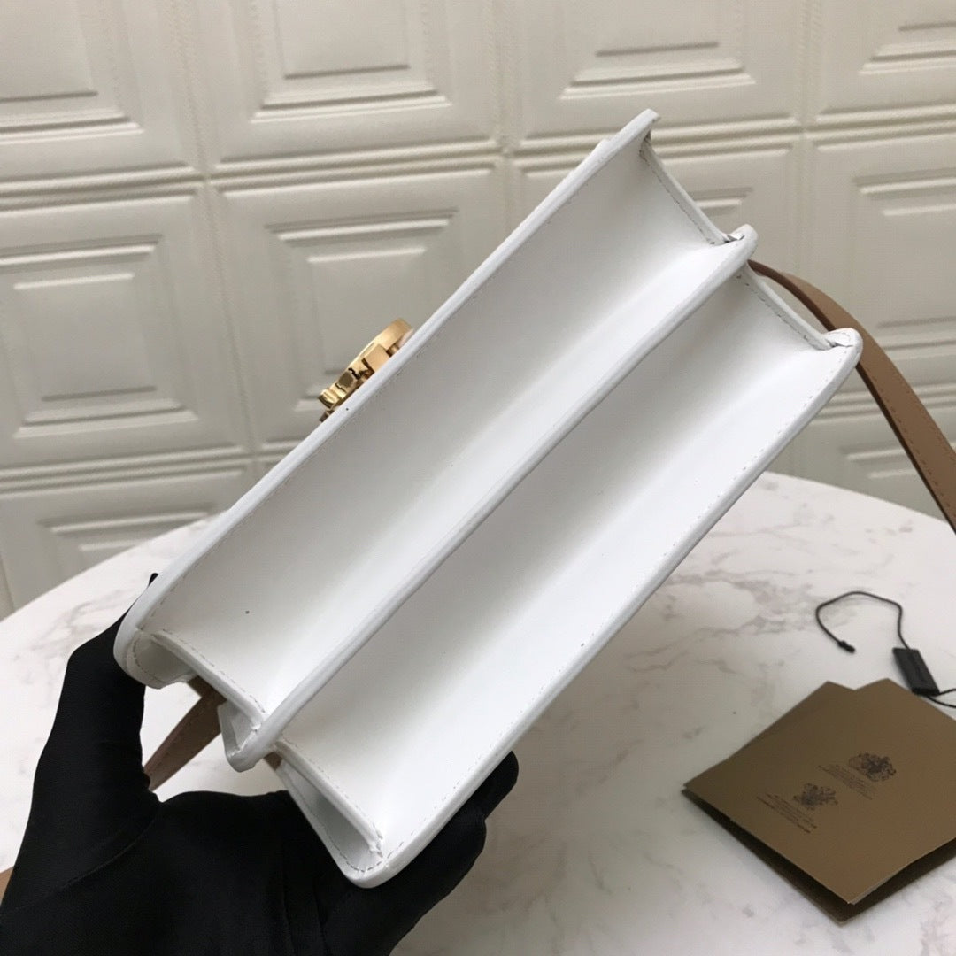 Burberry TB Bag