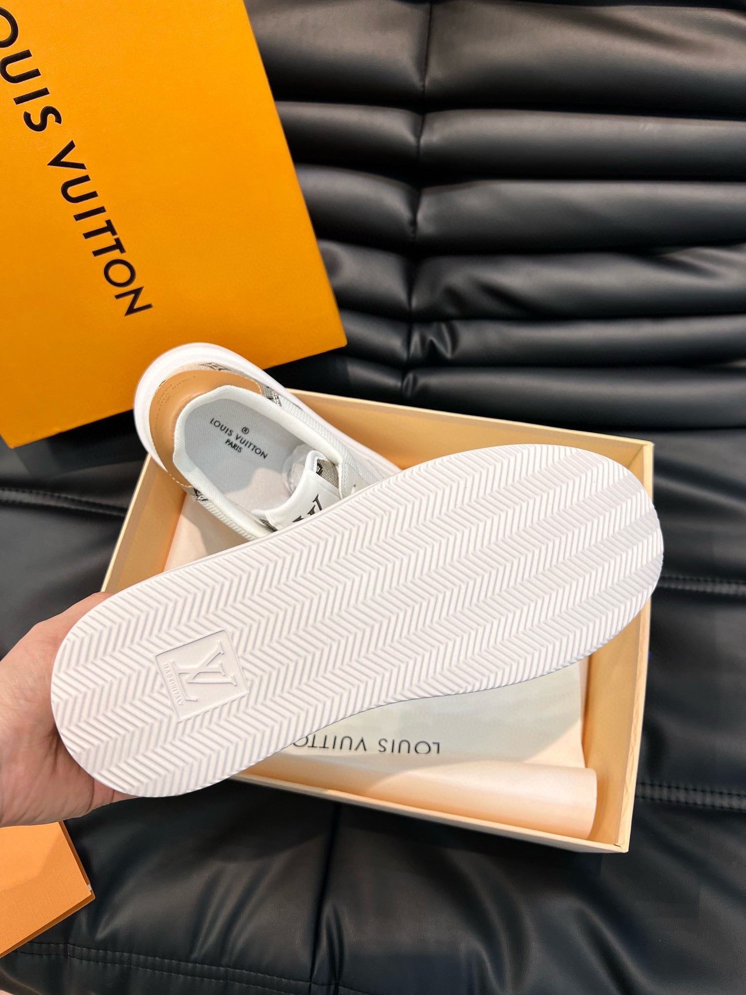 Beverly Hills LV White (Pronta entrega)