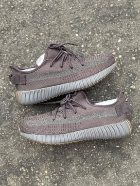 Adidas Yeezy Boost 350 V2 - Cinder Non Reflective - Importado