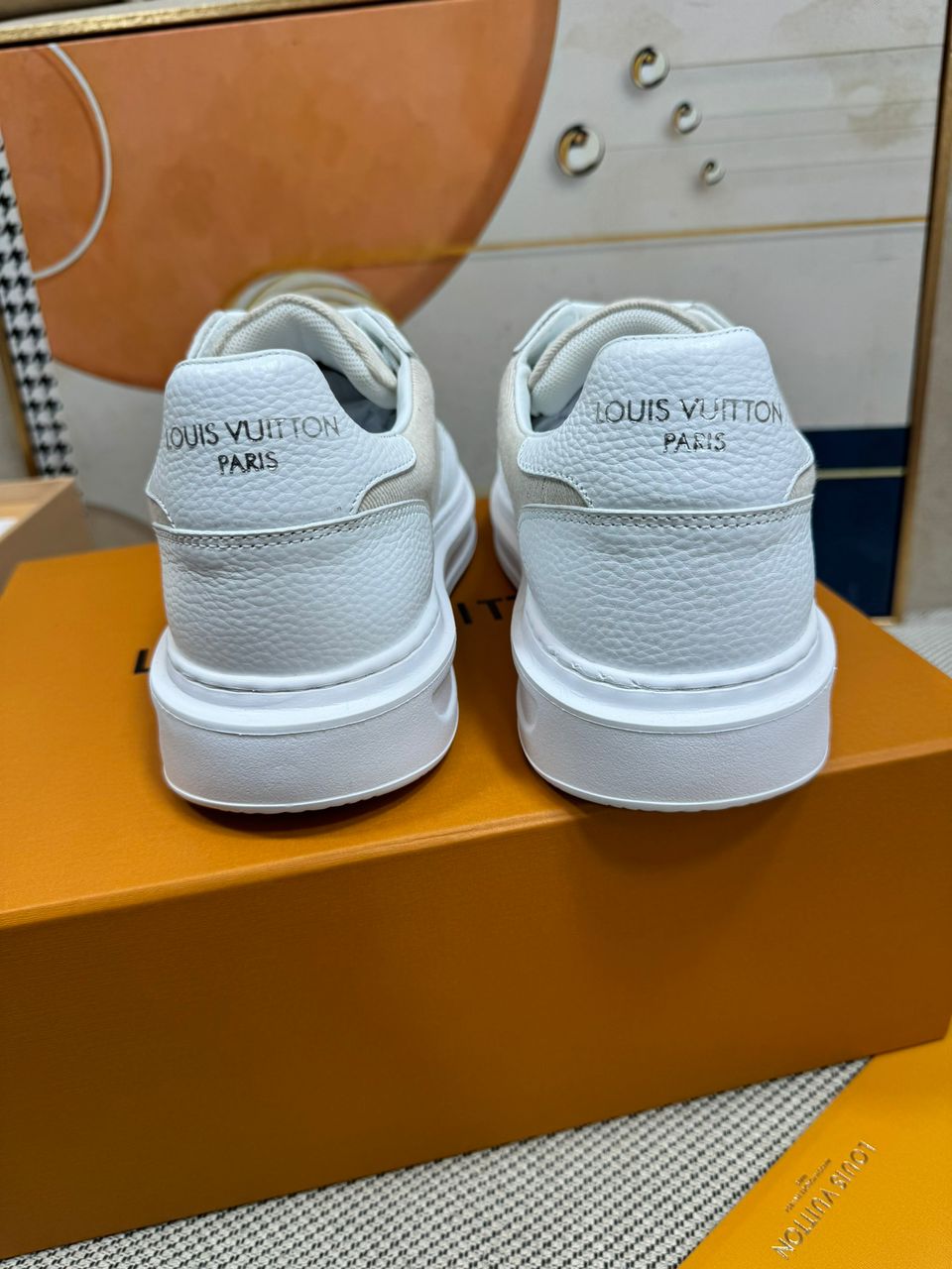 Beverly Hills Off White