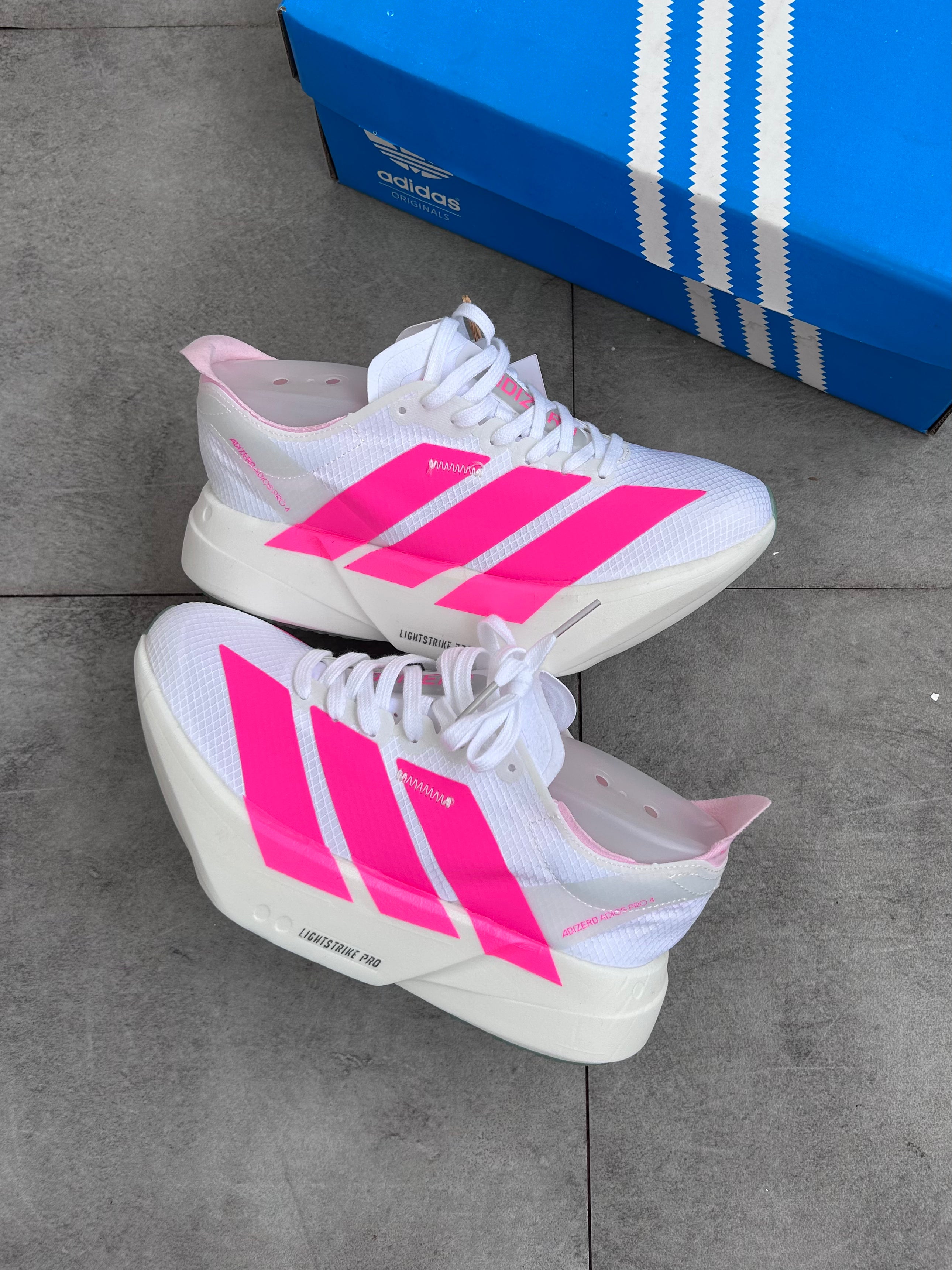 Adidas Adizero - Branco e Rosa