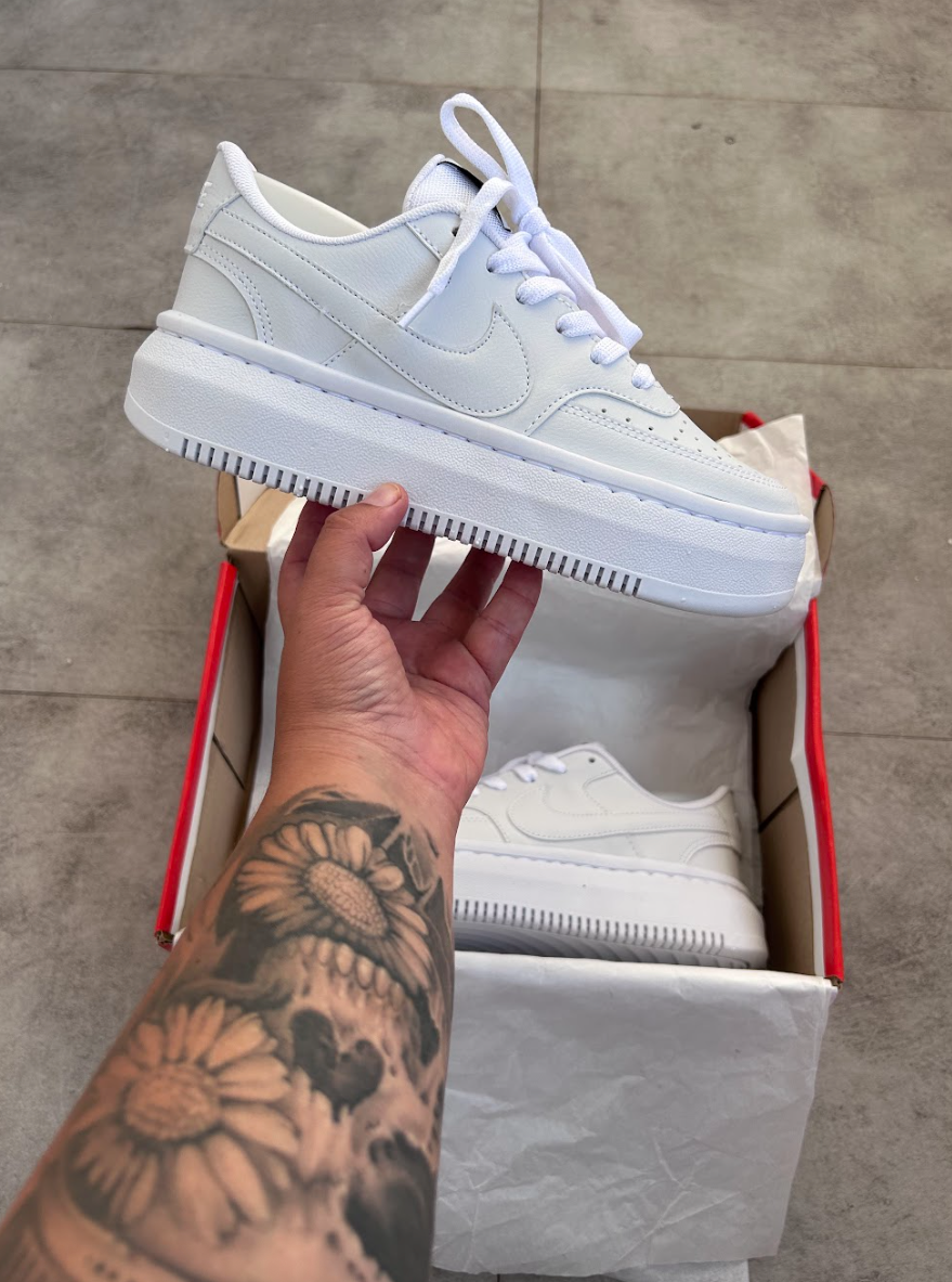 Nike Court Vision - Creme