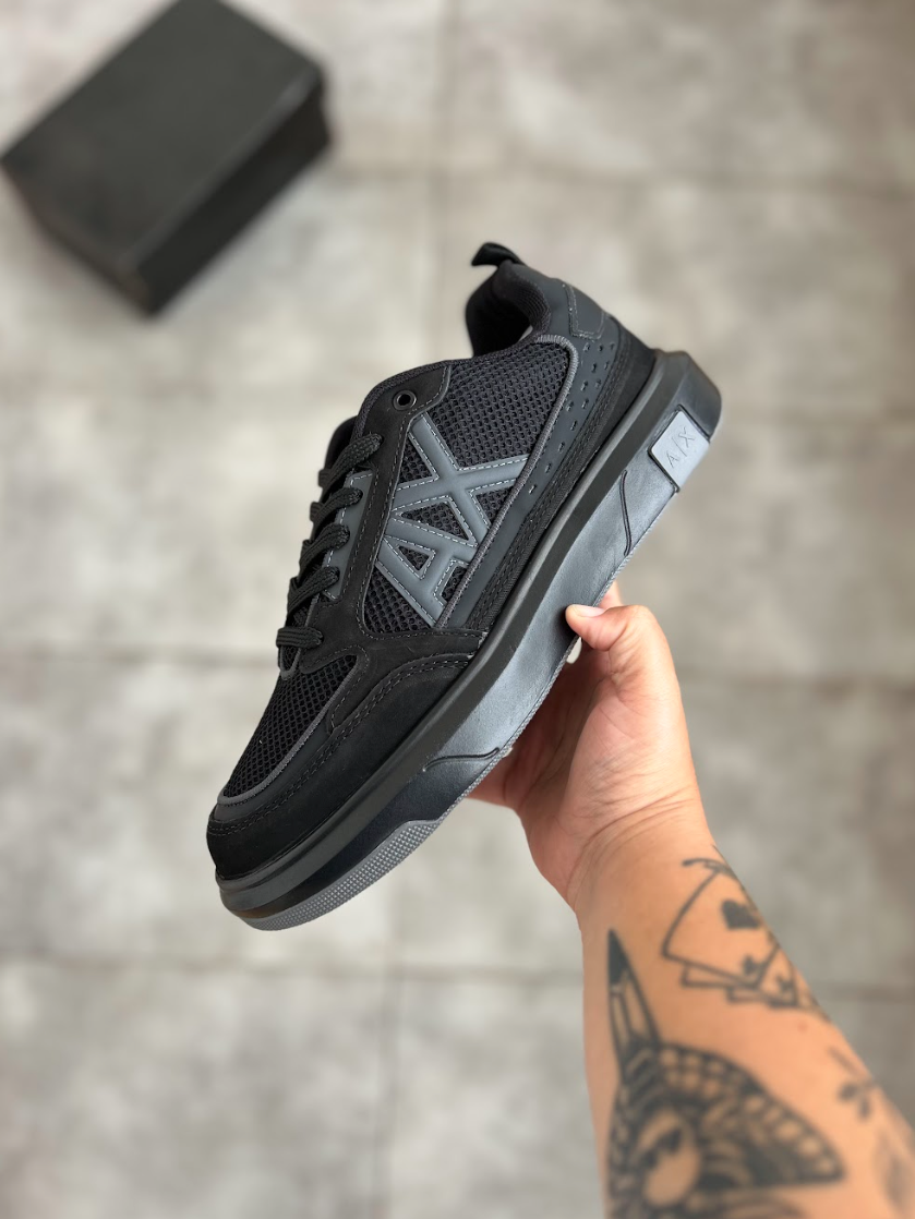 Armani Exchange - Preto