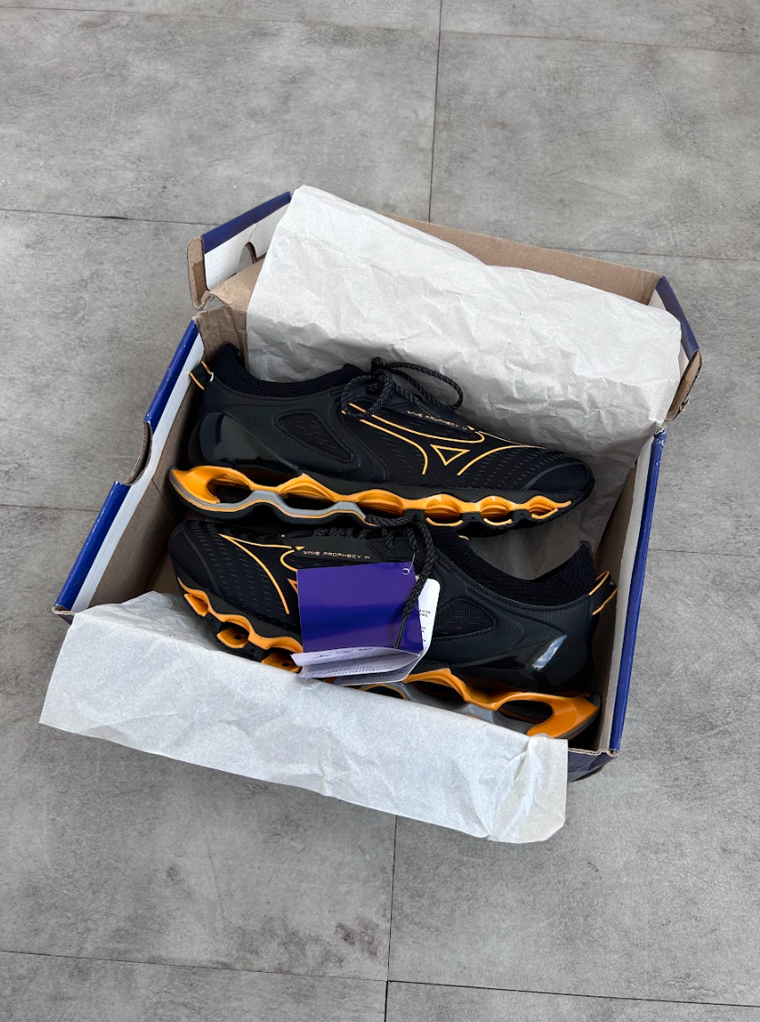Mizuno Prophecy 14 - Preto e Laranja