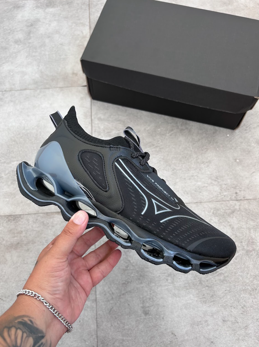 Mizuno Prophecy 14 - Preto com Cinza