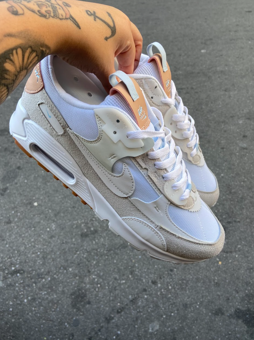 Nike Air Max 90 - Bege com Branco