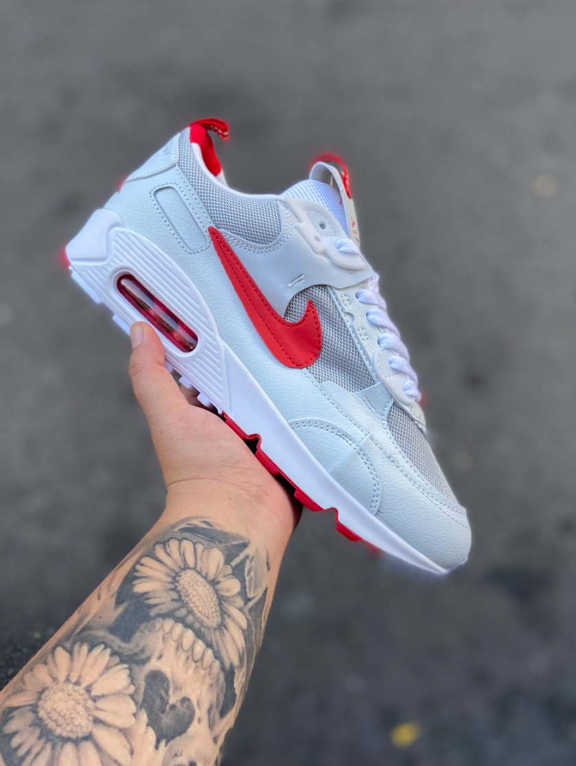 Nike Air Max 90 - Branco e Vermelho