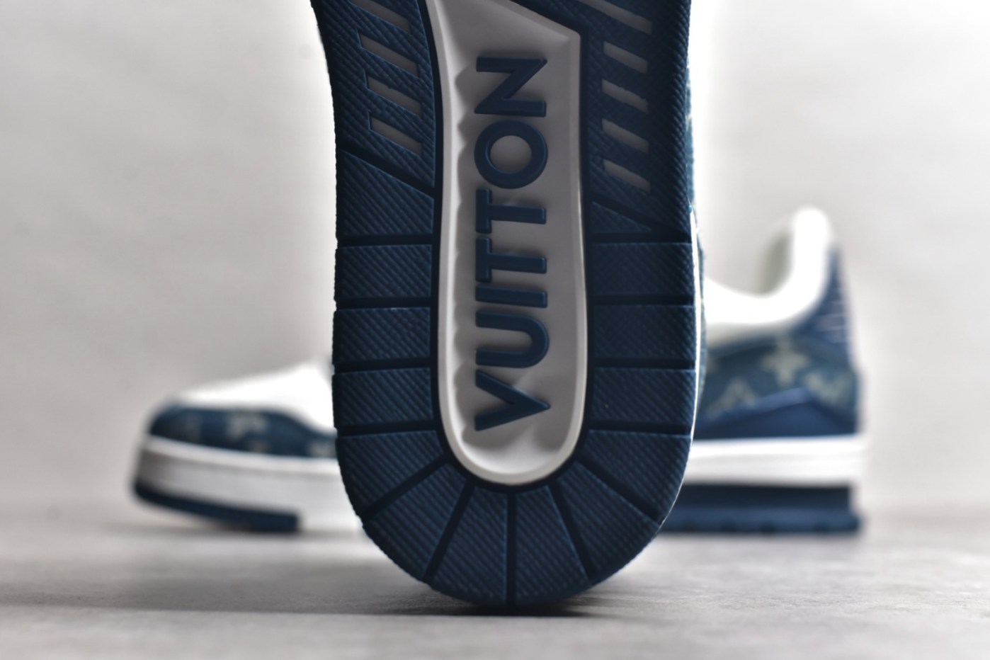 Louis Vuitton Trainer - Azul