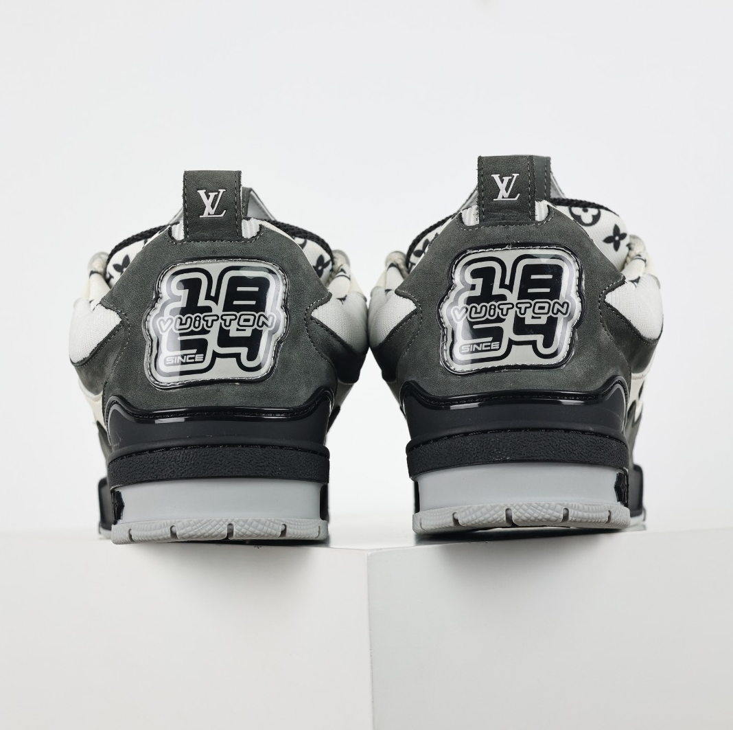 Louis Vuitton Skate - Preto