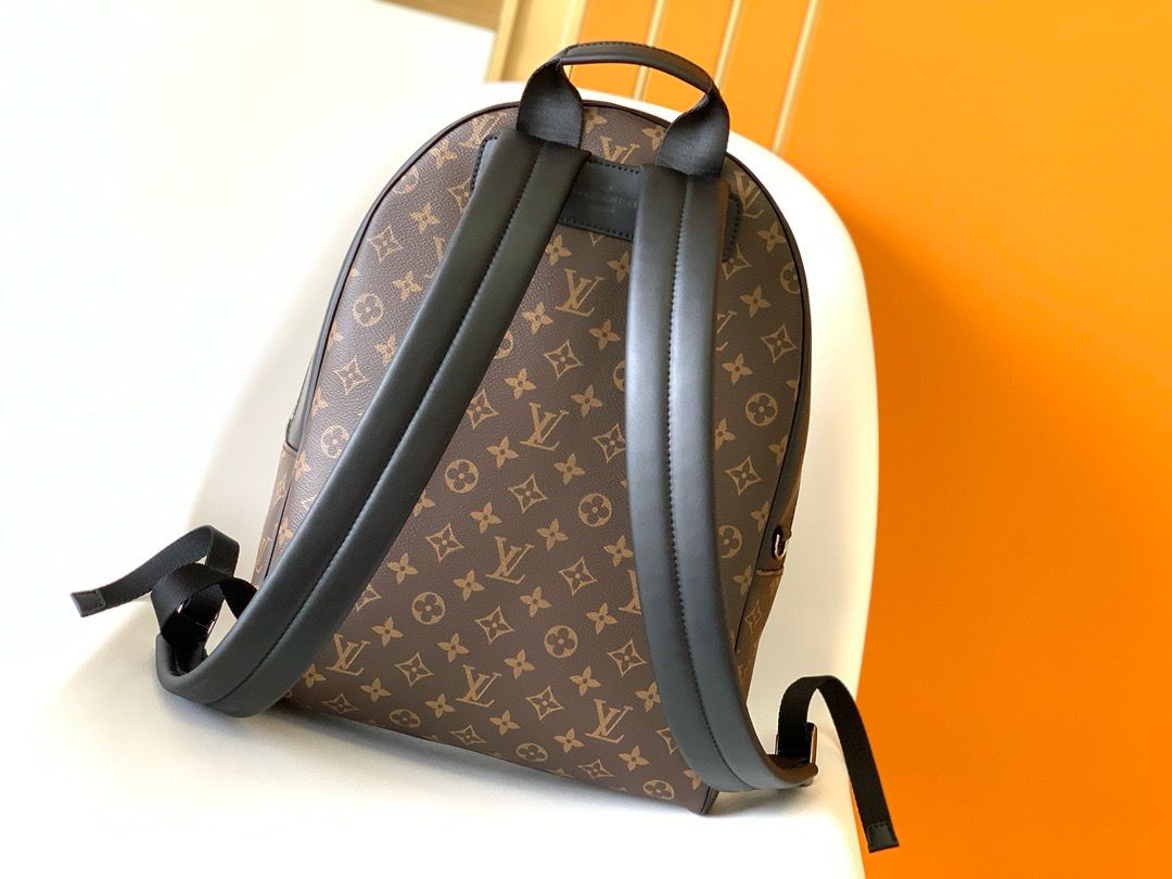 Mochila Lv Monogram Josh