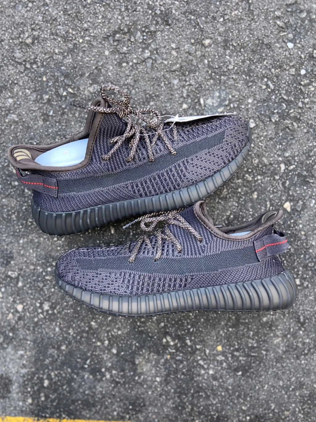 Adidas Yeezy Boost 350 V2 - Black Static - Importado