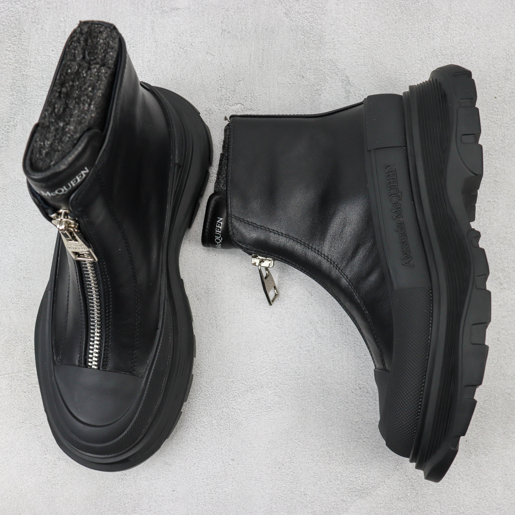 Alexander McQueen Ankle boot Tread Slick com zíper - Super Premium