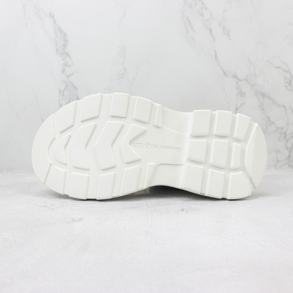 Alexander McQueen Ankle boot Tread Slick com zíper Preto / Branco - Super Premium