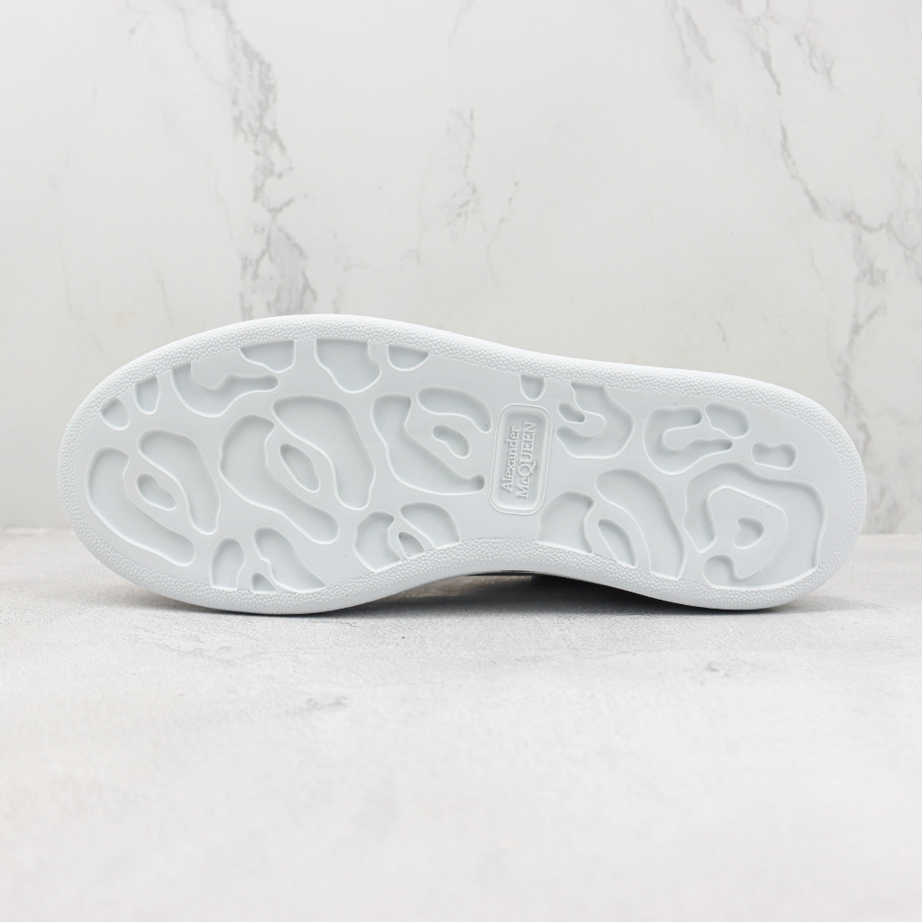 Alexander McQueen Red - Super Premium