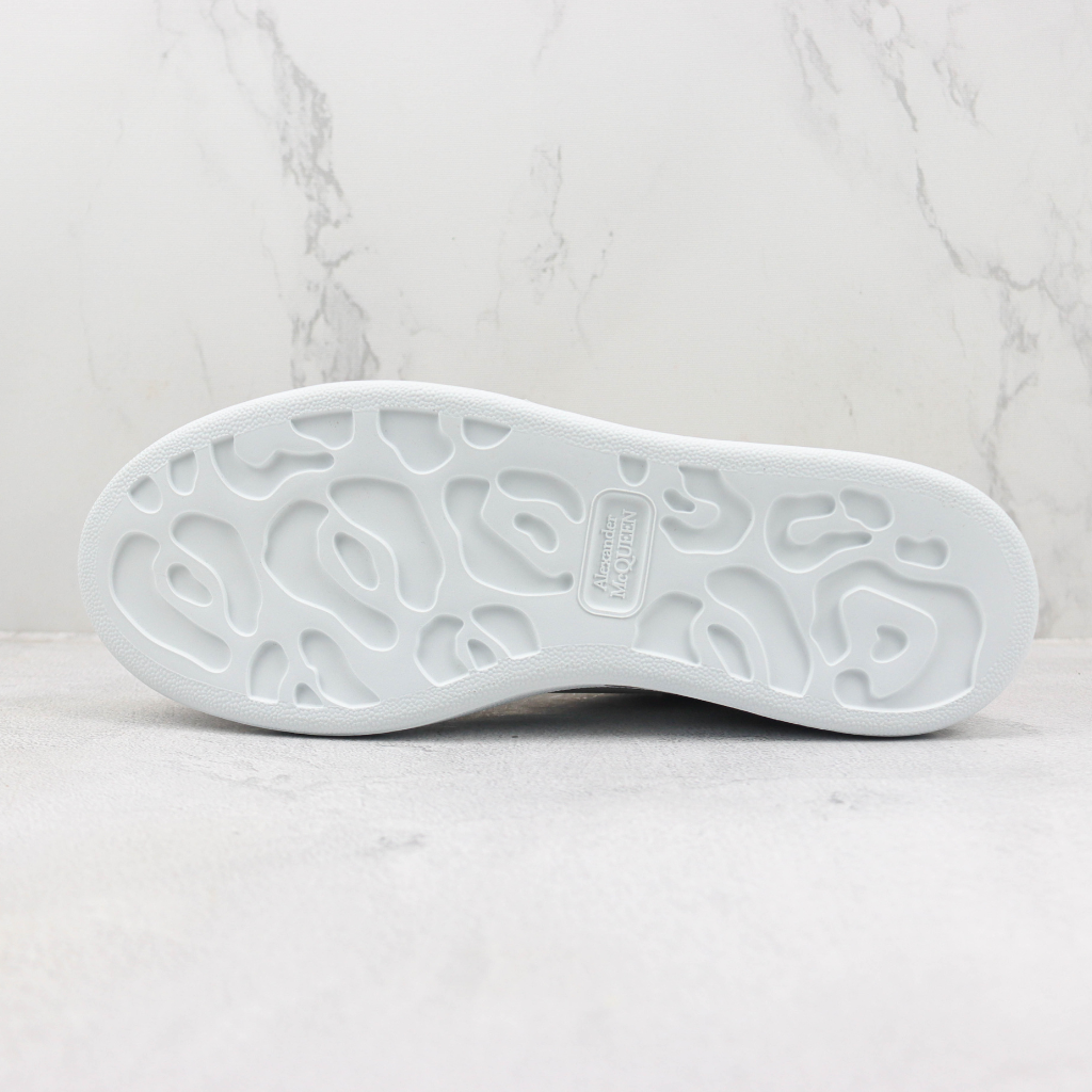 Alexander McQueen - Super Premium