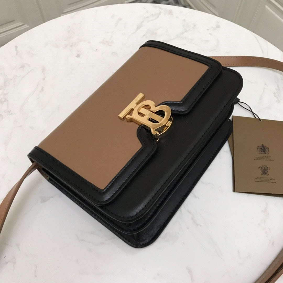 Burberry TB Bag