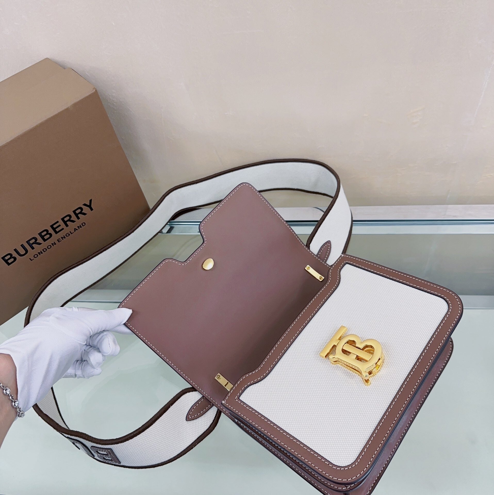 Burberry TB Bag