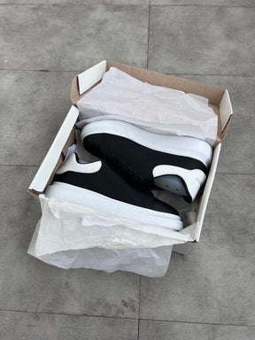 Alexander Mcqueen - Preto e Branco