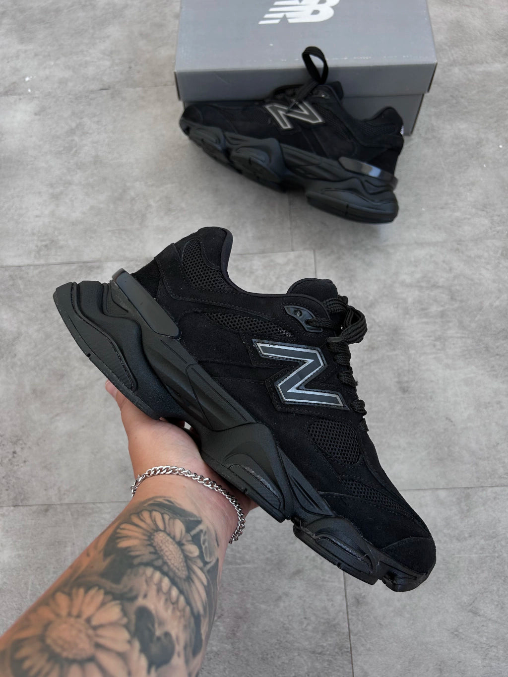 New Balance 9060 - All Black